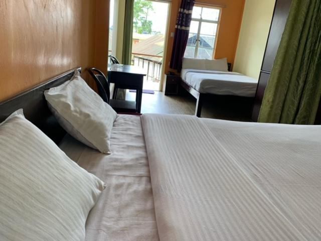 שילונג Sweet Home Guest House מראה חיצוני תמונה